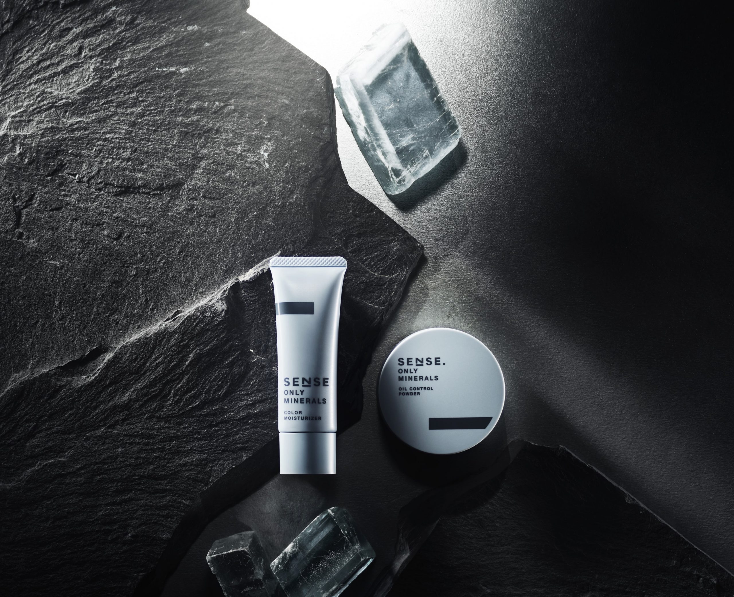 オンリーミネラル初のメンズビューティライン「SENSE.ONLY MINERALS」デビュー。
